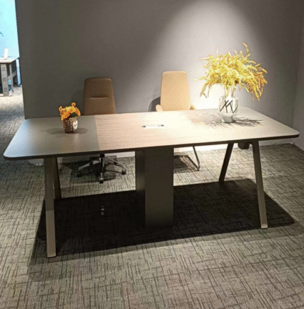 Mesa de Conferencia H103